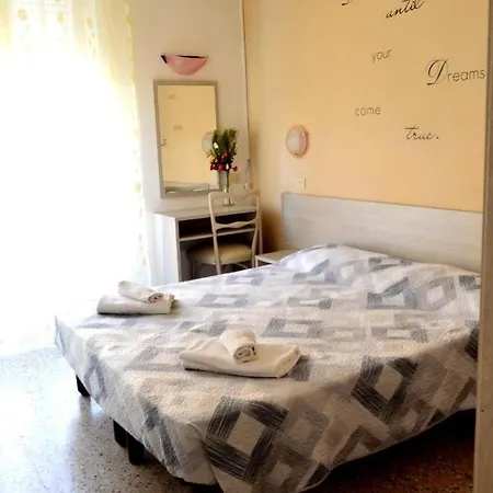 In Guest - New Cirene Double Comfort With Good Breakfast *