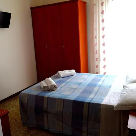 In Guest - New Cirene Double Comfort With Good Breakfast *